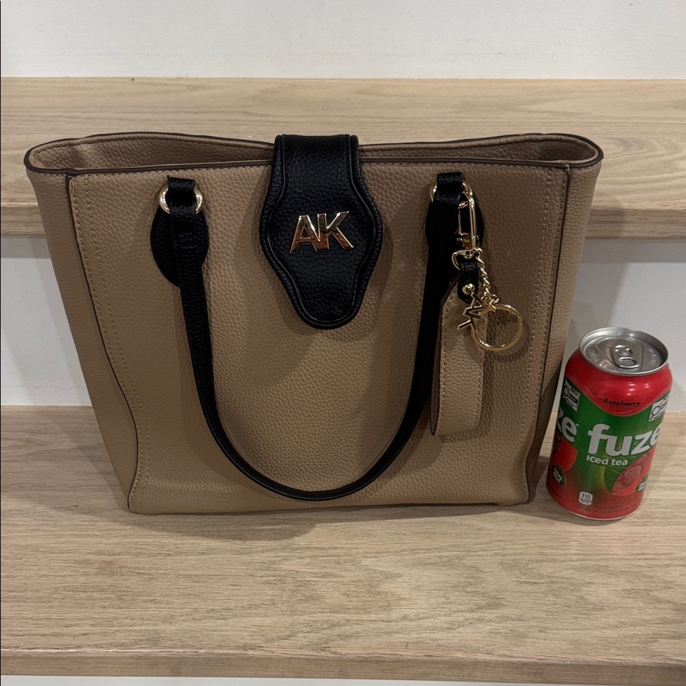 Women's Anne Klein Tan and Black Tote Bag with magnetic clasp